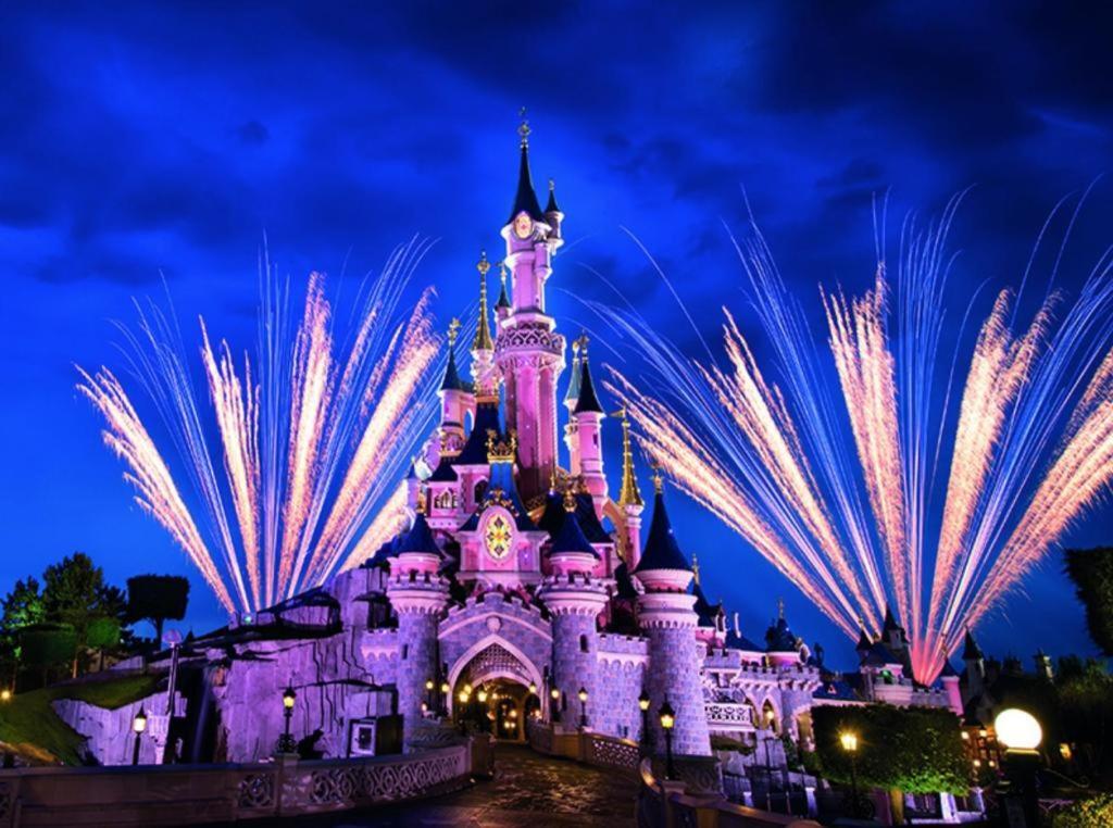 Victoria Family House Disneyland Paris เซร์ริส ภายนอก รูปภาพ